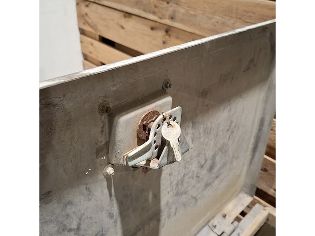 2x rvs materiaal kist - afbeelding 12 van  12