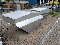 2x rvs tanks met losse materiaal t.b.v. natzoutstrooier, epoke - afbeelding 10 van  14