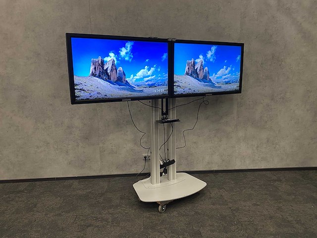 2x samsung 460mx-2 - 46" lcd flat panel display met statief - afbeelding 15 van  22