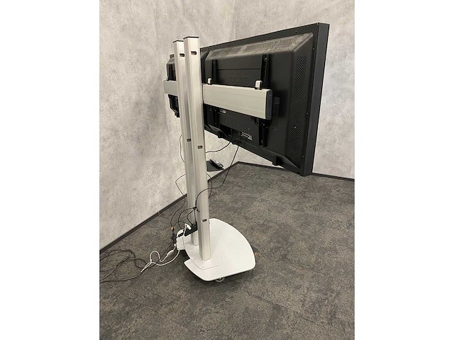 2x samsung 460mx-2 - 46" lcd flat panel display met statief - afbeelding 5 van  22