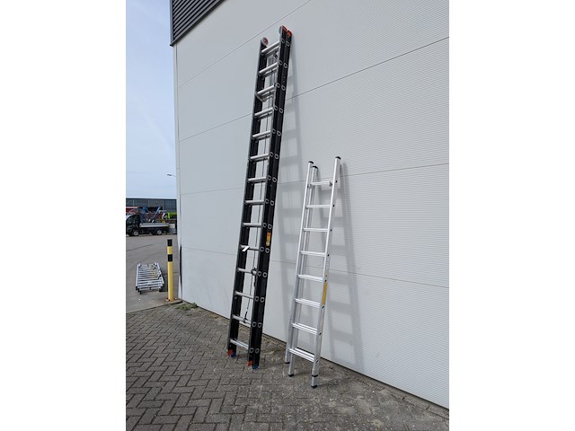 2x schuifladder, o.a. roossien - afbeelding 5 van  11