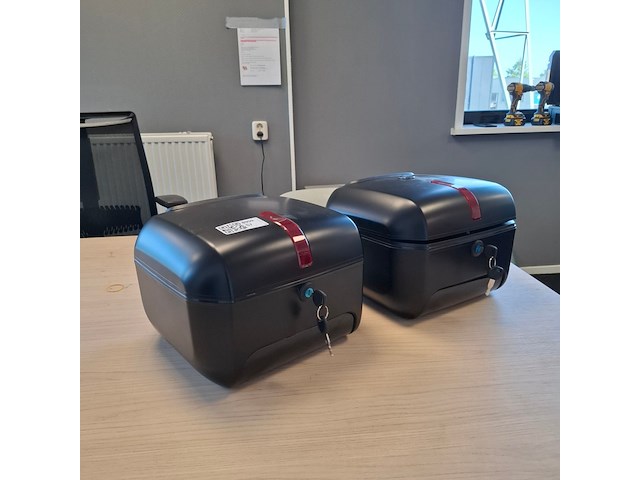 2x scooter topkoffer nipponia - afbeelding 2 van  6