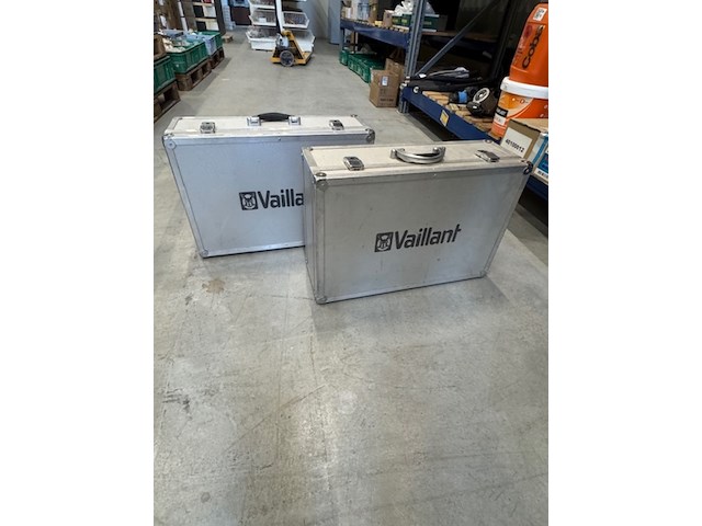 2x servicekoffer vaillant - afbeelding 1 van  17