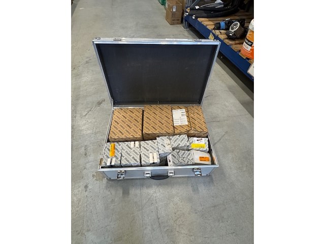 2x servicekoffer vaillant - afbeelding 11 van  17