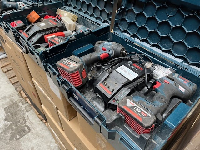 2x set gereedschap in koffer met toebehoren bosch, gsr 14.4v, gsr 18, gdr 18 - afbeelding 1 van  7