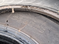 2x shovelband en 1x vrachtwagenband, o.a titan, michelin - afbeelding 7 van  7