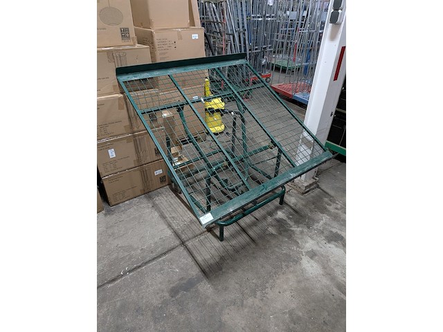 2x showroom meubel - afbeelding 1 van  6