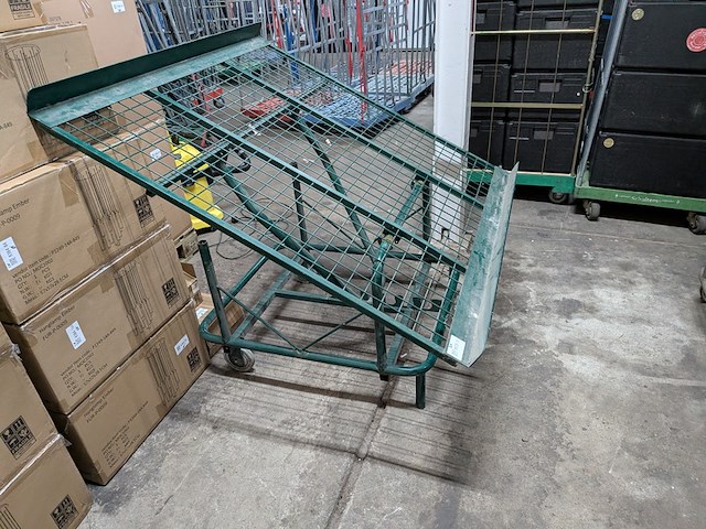 2x showroom meubel - afbeelding 2 van  6