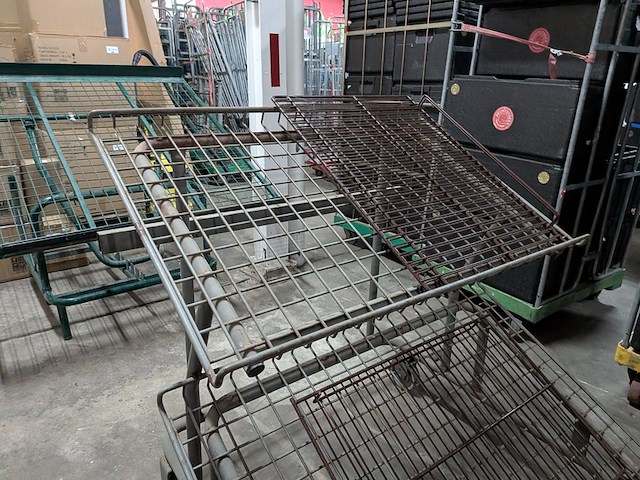 2x showroom meubel - afbeelding 6 van  6