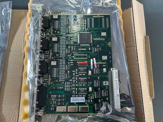 2x siemens 570 214 9301.00 industriële besturingsprint – 1x nieuw, 1x werkend gedemonteerd - afbeelding 2 van  7