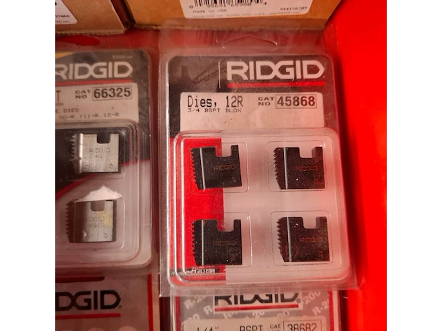 2x snijkop met divers toebehoren ridgid, 1x 66045 en 1x 65980 - afbeelding 13 van  14