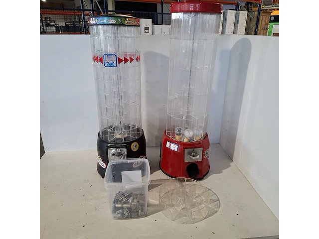 2x snoepautomaten / capsuleautomaten, salysol - afbeelding 1 van  9