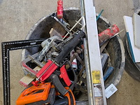 2x speciekuip gevuld met gereedschap - afbeelding 11 van  18