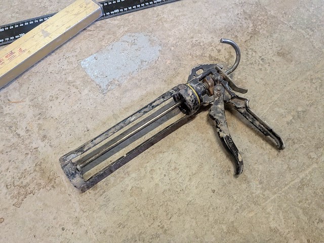 2x speciekuip gevuld met gereedschap - afbeelding 16 van  18