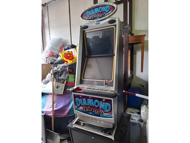 2x speelautomaat - afbeelding 4 van  10