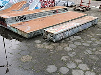 2x speeltoestel - skate element - afbeelding 1 van  8