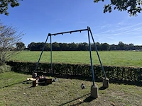 2x speeltoestel, schommel en wipkip