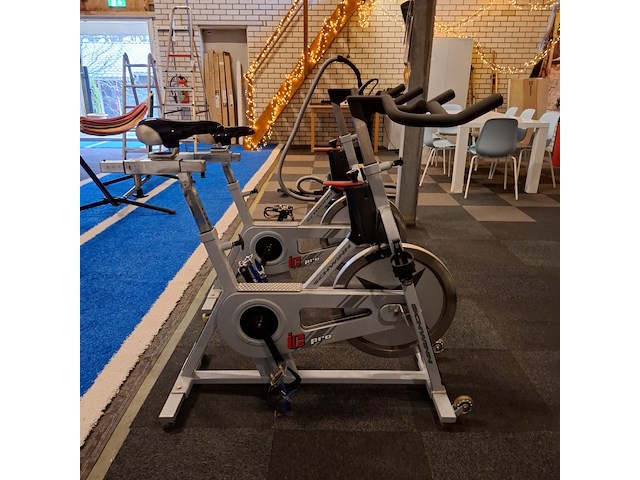 2x spinfiets schwinn, ic pro - afbeelding 7 van  12