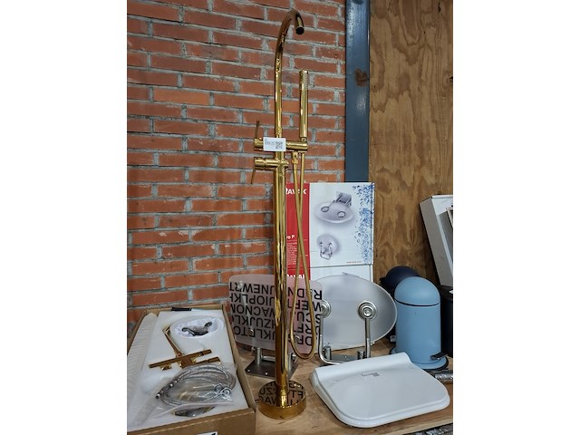 2x staande badkraan glans goud - afbeelding 1 van  8