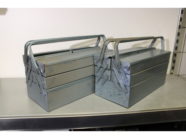 2x stalen gereedschapskist grijs - afbeelding 4 van  11