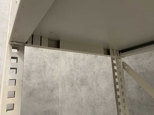 2x stalen legbordstelling - afbeelding 4 van  5