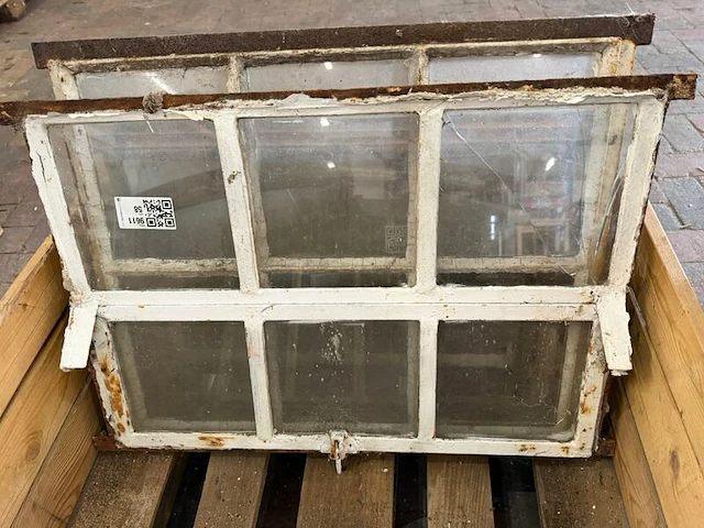 2x stalraam vast en uitklapbaar, historisch, wit/roest, 70 x 50 cm - afbeelding 1 van  4