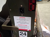2x startbooster op transportwagen, powervamp, nato 200 - afbeelding 3 van  16