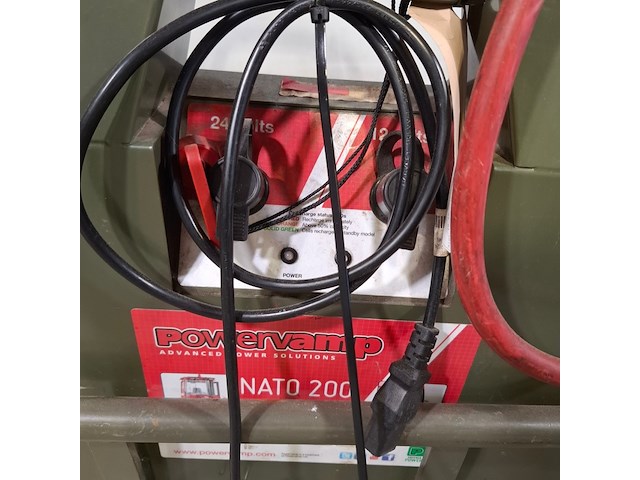 2x startbooster op transportwagen, powervamp, nato 200 - afbeelding 4 van  16
