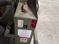 2x startbooster op transportwagen, powervamp, nato 200 - afbeelding 7 van  16