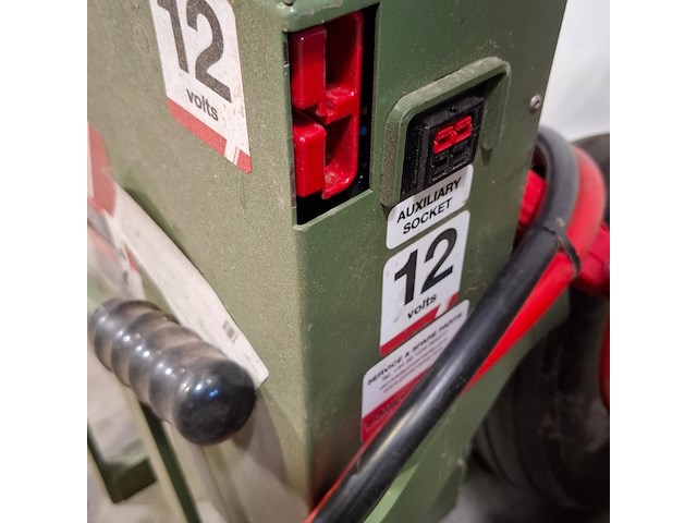2x startbooster op transportwagen, powervamp, nato - afbeelding 7 van  17