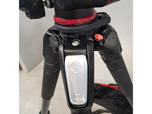 2x statief, manfrotto, 055 - afbeelding 9 van  10