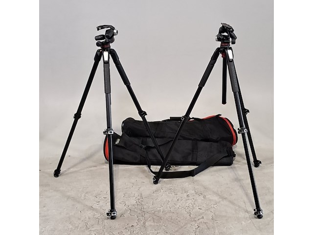 2x statief, manfrotto, o.a 055 - afbeelding 1 van  8