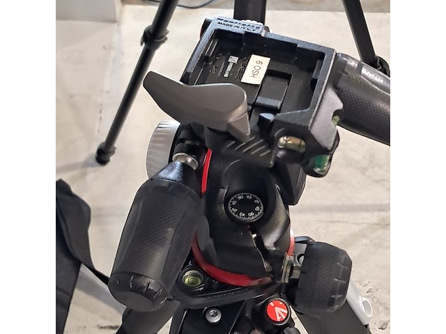 2x statief, manfrotto, o.a 055 - afbeelding 6 van  8