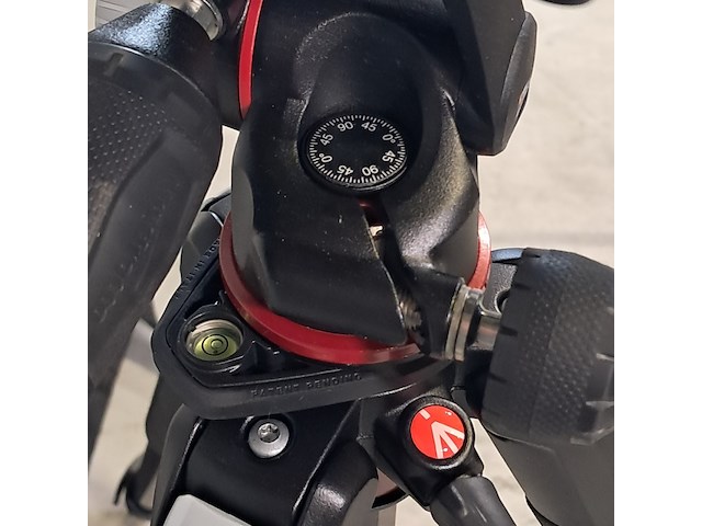 2x statief, manfrotto, o.a 055 - afbeelding 7 van  8
