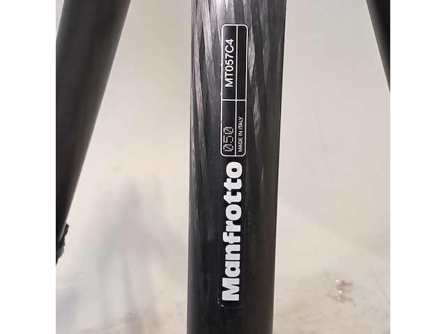 2x statief, manfrotto, o.a mt057c4 - afbeelding 3 van  10