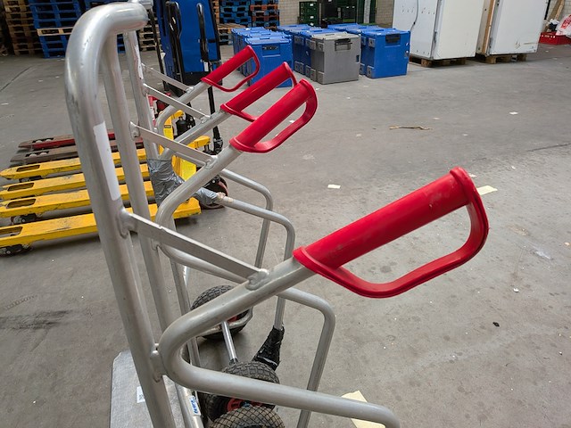 2x steekwagen op luchtbanden fetra - afbeelding 4 van  5