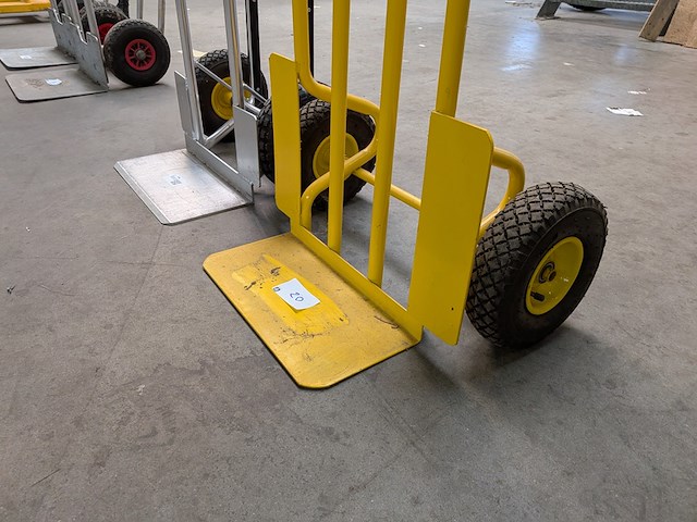 2x steekwagen op luchtbanden stanley - afbeelding 3 van  5