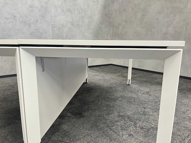 2x steelcase - in hoogte instelbaar bureau 180x80 - afbeelding 7 van  11