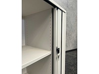 2x steelcase - lage houten roldeurkast - afbeelding 4 van  9