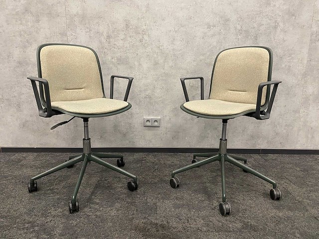 2x steelcase cavatina - bureaustoel groen/beige - afbeelding 1 van  16