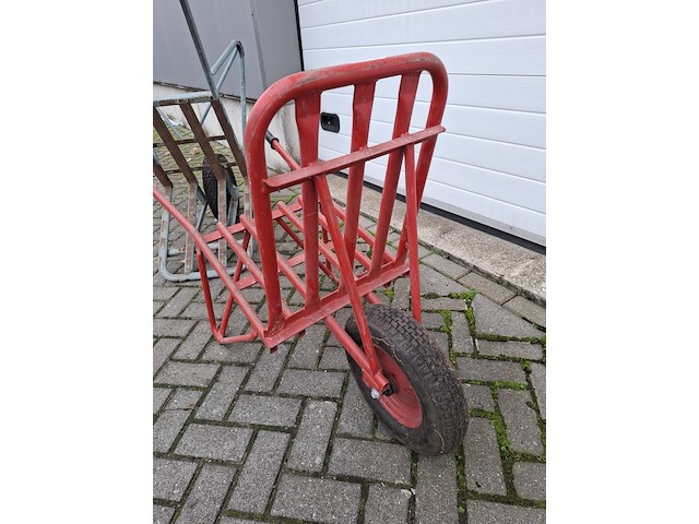 2x steen kruiwagen op luchtbanden - afbeelding 5 van  5