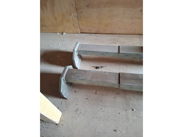 2x steenklem max 136 kilo - afbeelding 4 van  4