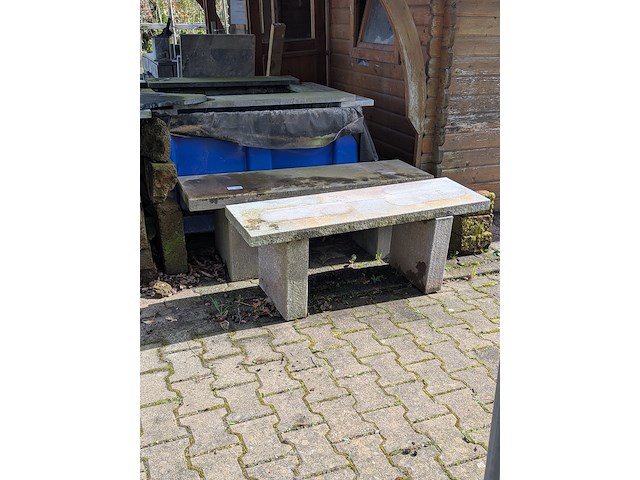 2x stenen bank - afbeelding 1 van  5