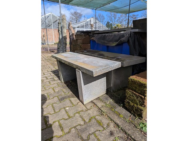 2x stenen bank - afbeelding 3 van  5