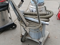 2x stofzuiger, nilfisk en brown - afbeelding 6 van  6