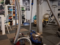 2x stofzuiger, philips en bosch, 7000 series en vxbsgs05v2 - afbeelding 1 van  10