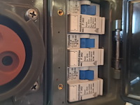 2x stroom haspels en een stroom verdeelkasten 3x 25 am - afbeelding 2 van  11