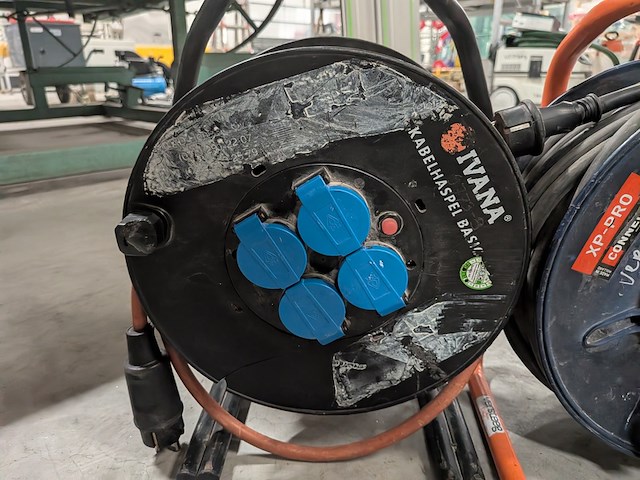 2x stroomhaspel, 230v - afbeelding 3 van  4