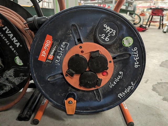 2x stroomhaspel, 230v - afbeelding 4 van  4