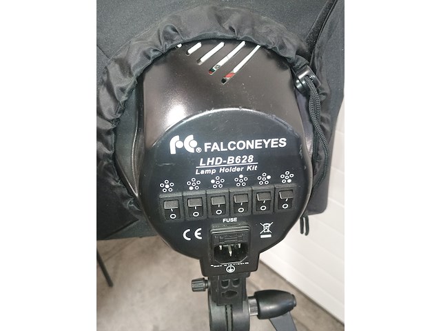 2x studio lichtset, falconeyes, lhd-b628 en lhd-b928, inclusief lampen en toebehoren - afbeelding 3 van  6
